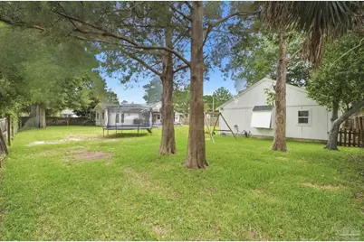 1300 Yonge St, Pensacola, FL 32503 - Photo 40