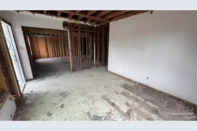 827 Michigan Ave, Pensacola, FL 32505 - Photo 6