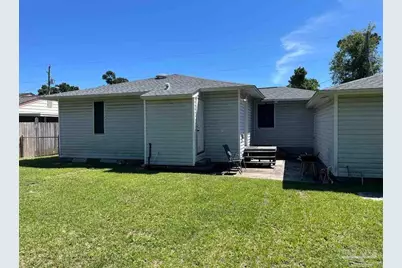 212 Rue Max St, Pensacola, FL 32507 - Photo 8