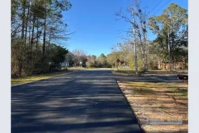 3914 Thornton St, Milton, FL 32571 - Photo 30