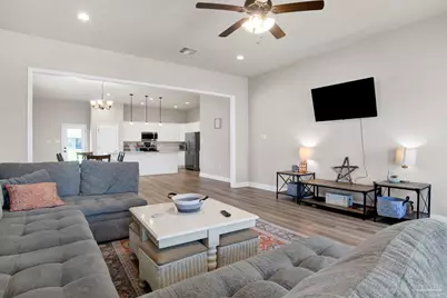 1061 Chloe St, Foley, AL 36535 - Photo 2