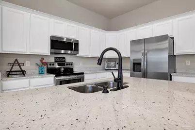 1061 Chloe St, Foley, AL 36535 - Photo 6