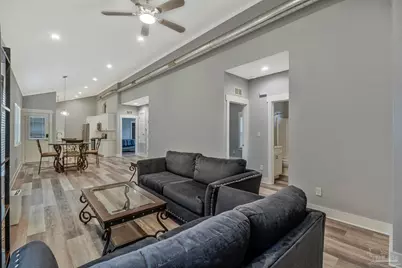 600 S F St, Pensacola, FL 32502 - Photo 8