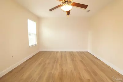 7413 Acres Cir, Pensacola, FL 32503 - Photo 14