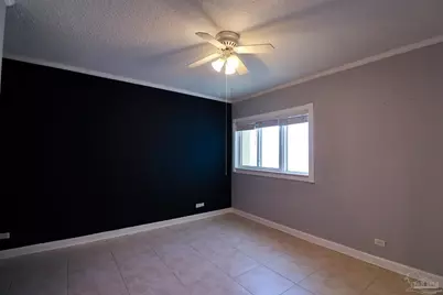 825 Bayshore Dr #1006, Pensacola, FL 32507 - Photo 12