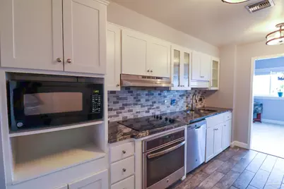 825 Bayshore Dr #1006, Pensacola, FL 32507 - Photo 8