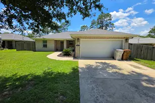 5565 Riviera Dr, Milton, FL 32583 - Photo 2