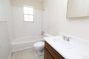 10040 Guidy Ln, Pensacola, FL 32514 - Photo 12