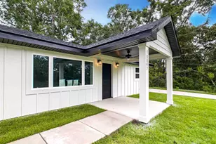 10047 Noriega Dr, Pensacola, FL 32514 - Photo 2