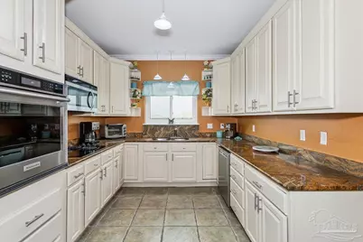 513 Ft Pickens Rd, Pensacola Beach, FL 32561 - Photo 4