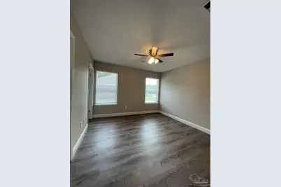 6868 Branding Iron Ln, Milton, FL 32570 - Photo 12