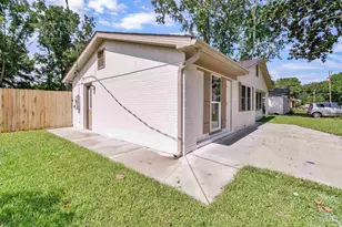 5255 Catalina St, Pace, FL 32571 - Photo 4