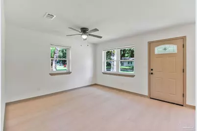 5255 Catalina St, Pace, FL 32571 - Photo 8