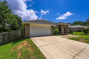 2020 Ziglar Rd, Cantonment, FL 32533 - Photo 2