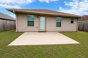 5065 Carmell Ridge Cir, Milton, FL 32570 - Photo 18