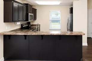 5065 Carmell Ridge Cir, Milton, FL 32570 - Photo 8