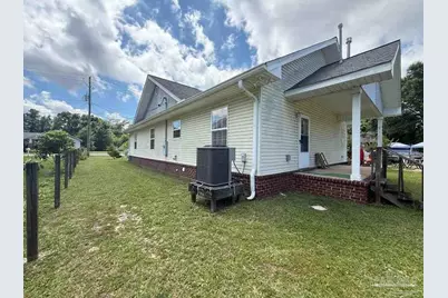 412 S 1st St, Pensacola, FL 32507 - Photo 8