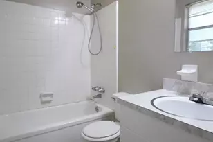 5675 Vestavia Ln, Pensacola, FL 32526 - Photo 6
