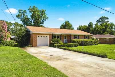 8927 Jupiter Dr, Pensacola, FL 32507 - Photo 2
