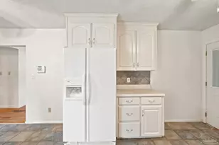 8927 Jupiter Dr, Pensacola, FL 32507 - Photo 16