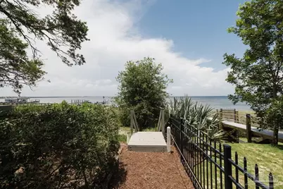 Duncan Ave, Gulf Breeze, FL 32561 - Photo 10