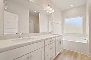 232 Camellia Dr, Cantonment, FL 32533 - Photo 18