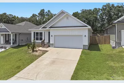 232 Camellia Dr, Cantonment, FL 32533 - Photo 2