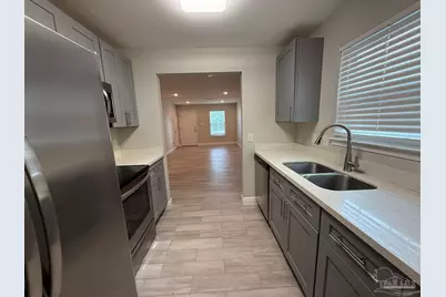 3238 Redwood Ln #A, Gulf Breeze, FL 32563 - Photo 6