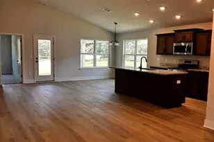 913 Rustling Pnes Rd, Cantonment, FL 32533 - Photo 2