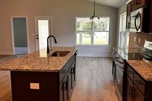 913 Rustling Pnes Rd, Cantonment, FL 32533 - Photo 10