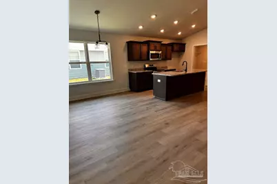 913 Rustling Pines Rd #3C, Cantonment, FL 32533 - Photo 4