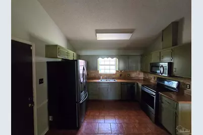 5783 Kabel Dr, Milton, FL 32570 - Photo 6