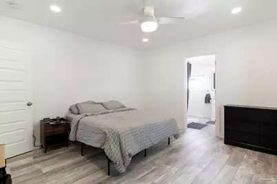 1818 W Government St, Pensacola, FL 32502 - Photo 8