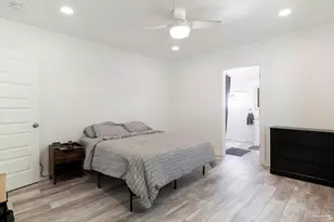 1818 W Government St, Pensacola, FL 32502 - Photo 8