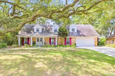5307 Lakewood Dr, Milton, FL 32570 - Photo 1