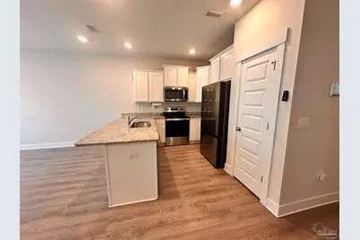 1542 Iroquois Ct, Pensacola, FL 32534 - Photo 6
