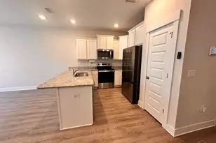 1542 Iroquois Ct, Pensacola, FL 32534 - Photo 6