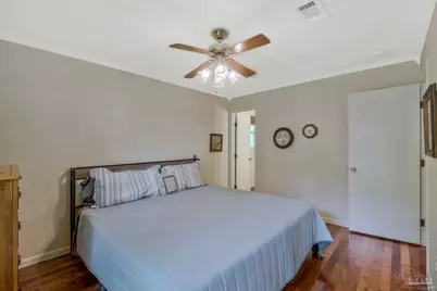 219 Norwich Dr, Gulf Breeze, FL 32561 - Photo 22