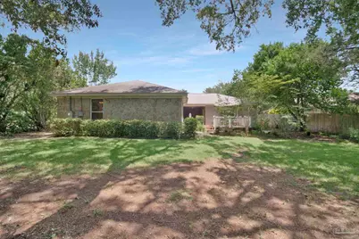 219 Norwich Dr, Gulf Breeze, FL 32561 - Photo 40
