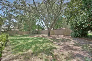 219 Norwich Dr, Gulf Breeze, FL 32561 - Photo 42