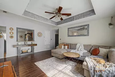 8254 Carriage Ln, Pensacola, FL 32514 - Photo 6
