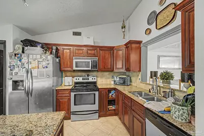 8254 Carriage Ln, Pensacola, FL 32514 - Photo 14