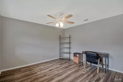 4684 Kingston Dr, Pensacola, FL 32526 - Photo 6