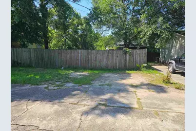 205 E Jordan St, Pensacola, FL 32503 - Photo 1