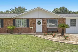 3040 Newton Dr, Pensacola, FL 32503 - Photo 4