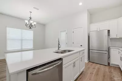 6054 Cherokee Dr, Milton, FL 32570 - Photo 14