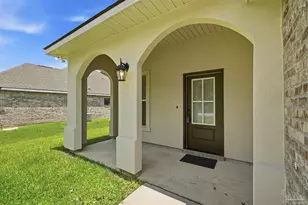 6054 Cherokee Dr, Milton, FL 32570 - Photo 4