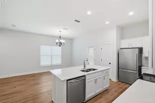 6054 Cherokee Dr, Milton, FL 32570 - Photo 12