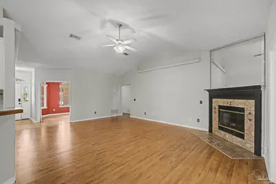 7145 Woodside Rd, Pensacola, FL 32526 - Photo 6
