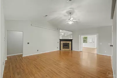 7145 Woodside Rd, Pensacola, FL 32526 - Photo 14